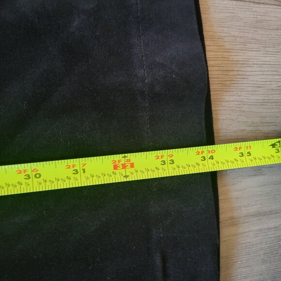 Eddie Bauer Womens Black Velvet Midi Skirt Size 12 - Picture 6 of 6